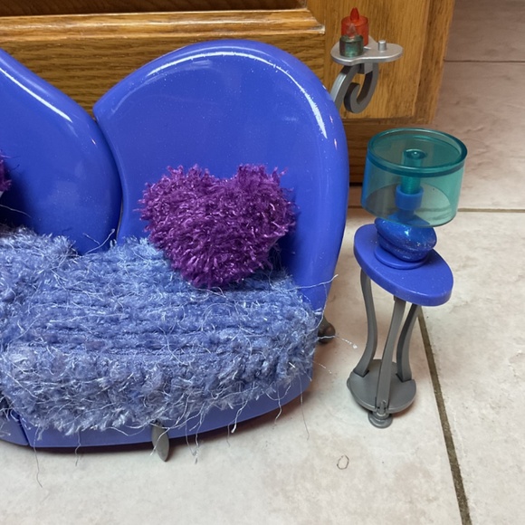 Bratz Funky Fashion Furniture Couch - Picture 5 of 7